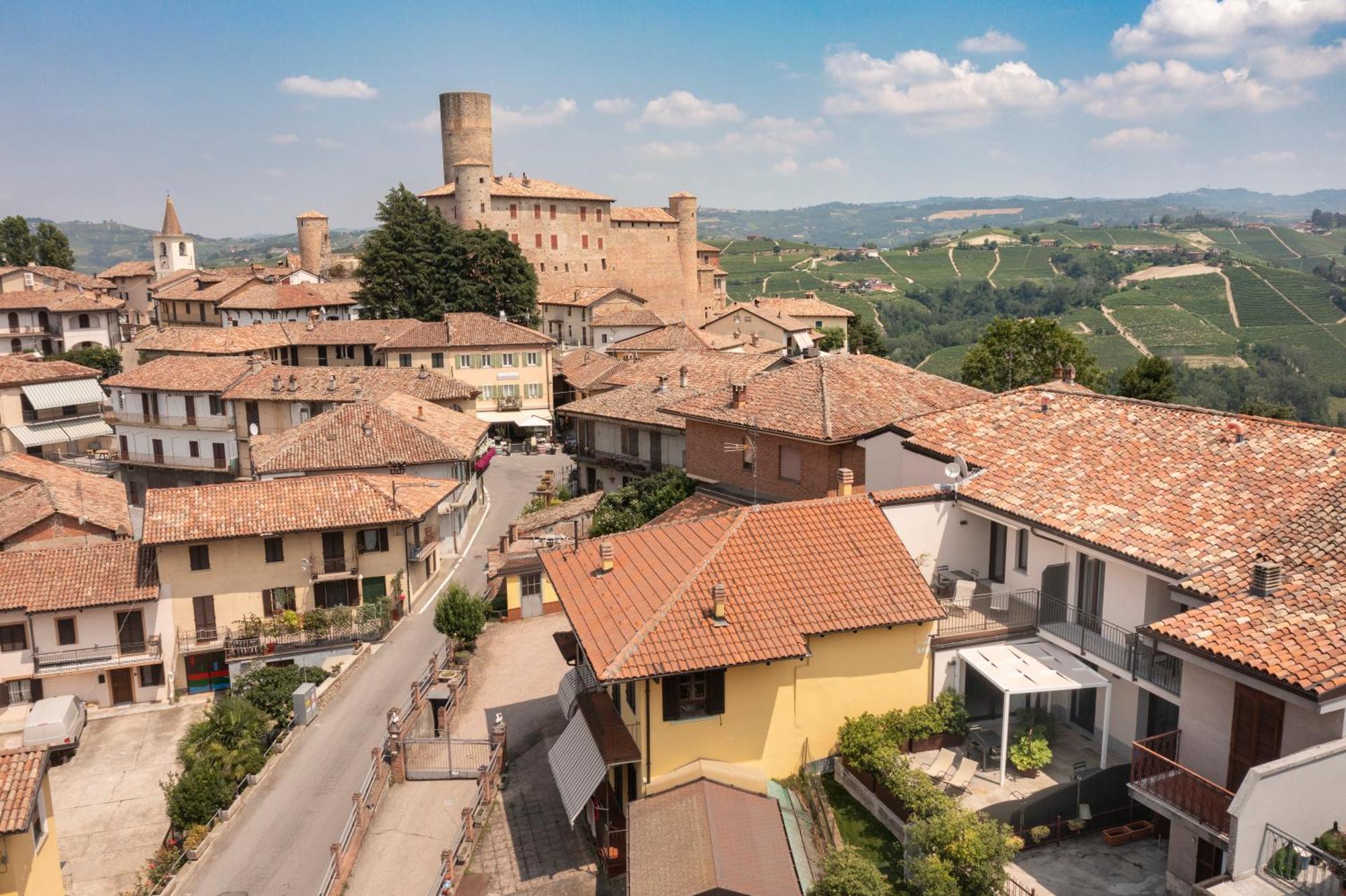 Vietti Apartments Castiglione Falletto Buitenkant foto